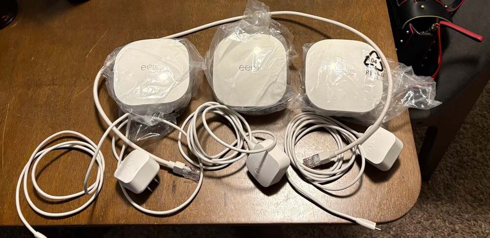 2nd Generation eero Dual Band Mesh Wi-Fi Router System with Adapters